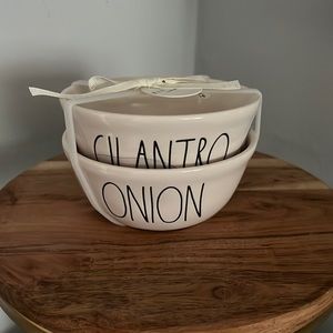 Rae Dunn “Cilantro & Onion Small Bowls New